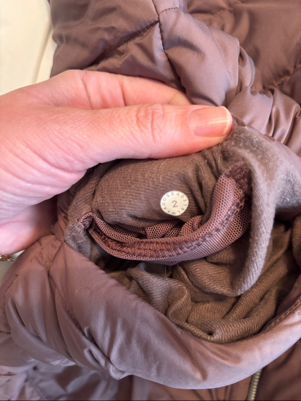 Lululemon Pack It Down Vest in Mauve Stone size 2 - Picture 10 of 11